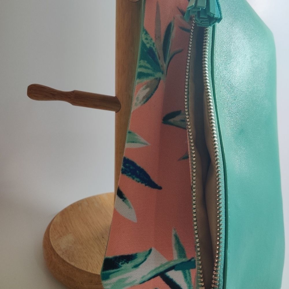 Rachel Pally Blue Foldable Form Clutch - Picture 2 of 10